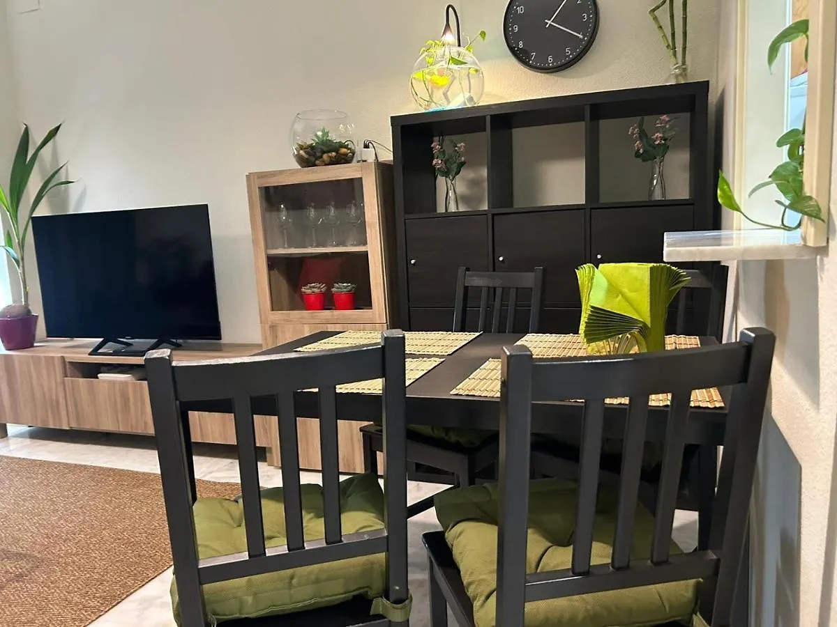 Apartamento Suite Torre Alta Parking Gratis Seville Apartment