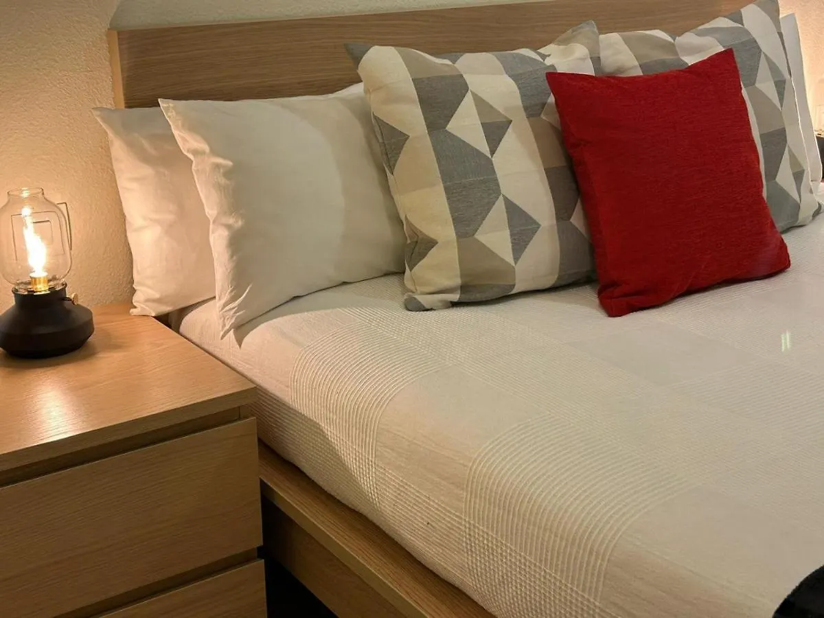 Apartment Apartamento Suite Torre Alta Parking Gratis Seville