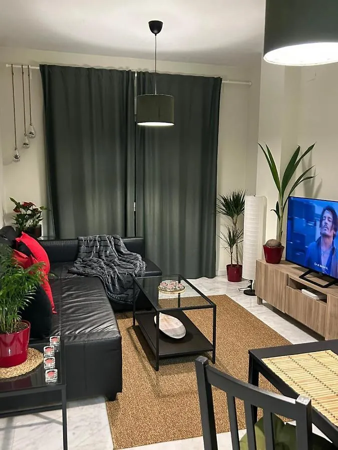 Apartamento Suite Torre Alta Parking Gratis Seville 0*,